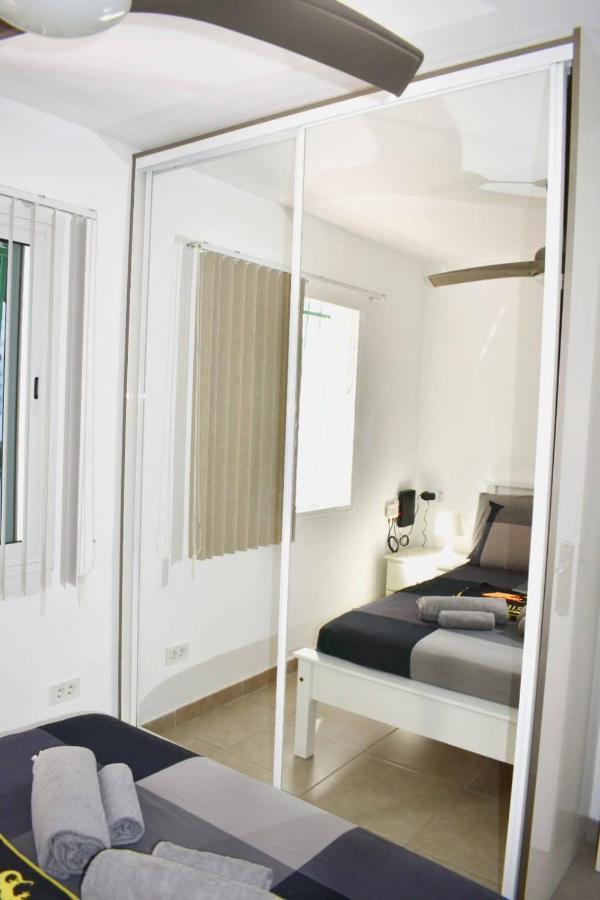 Margherita'S Apartment San Eugenio Costa Adeje Esterno foto