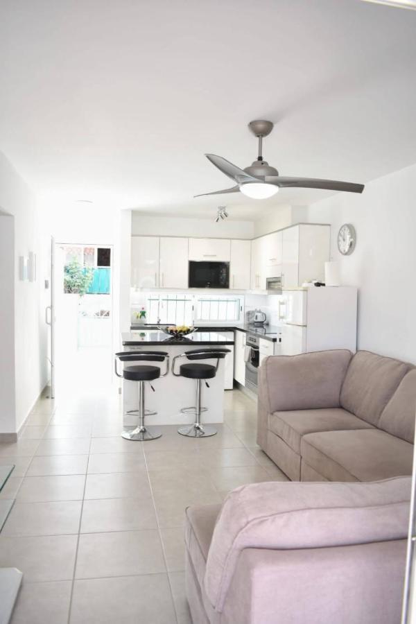 Margherita'S Apartment San Eugenio Costa Adeje Esterno foto