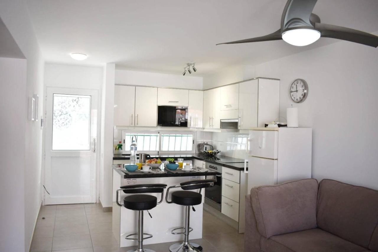Margherita'S Apartment San Eugenio Costa Adeje Esterno foto